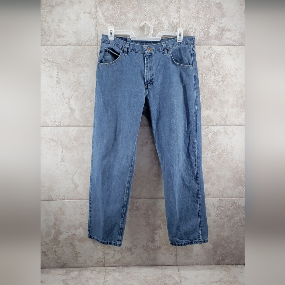 Classic Mid Rise Regular Fit Straight Leg Jeans Mens Size 36 X 32 Wrangler
